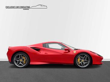 Ferrari F8 Spider — photo 7