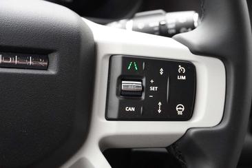 Land Rover Defender D250 — photo 29