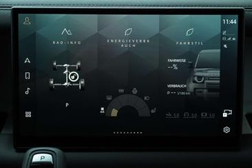 Land Rover Defender D250 — photo 41