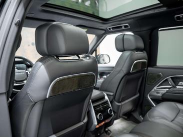 Land Rover Range Rover Autobiography 3.0 P550e PHEV — photo 27