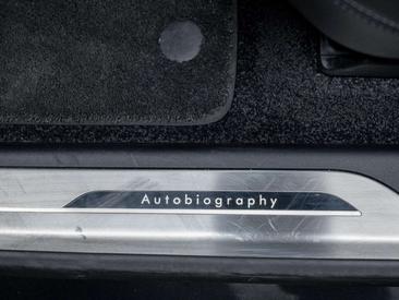 Land Rover Range Rover Autobiography 3.0 P550e PHEV — photo 31
