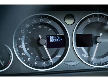 Aston Martin DBS I DBS V12 Volante — photo 6