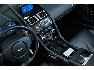 Aston Martin DBS I DBS V12 Volante — photo 39