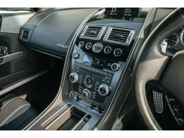 Aston Martin Virage Virage Coupe — photo 19