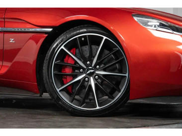 Aston Martin Vanquish II Vanquish Zagato Coupe — photo 4