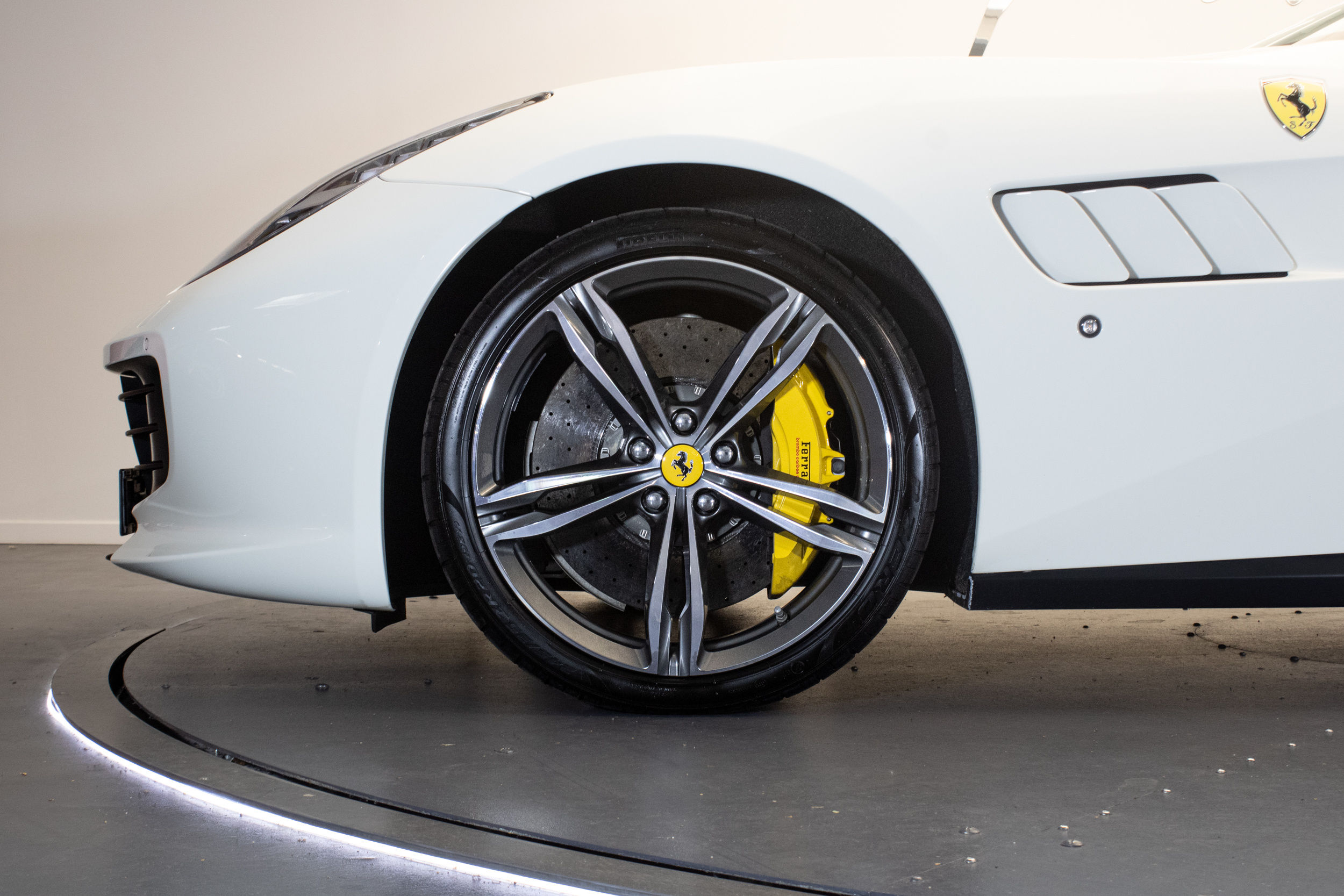 Ferrari GTC4Lusso - 2017 - Joinsteer - #15