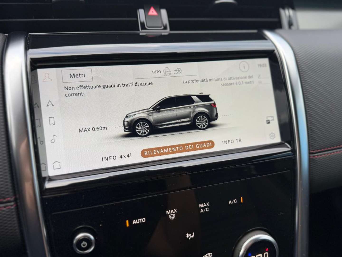 Land Rover Discovery Sport R-Dynamic SE D204 - 2021 - Joinsteer - #40