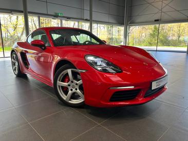 Porsche 718 type 982 Cayman S 2018 Rouge — photo 4
