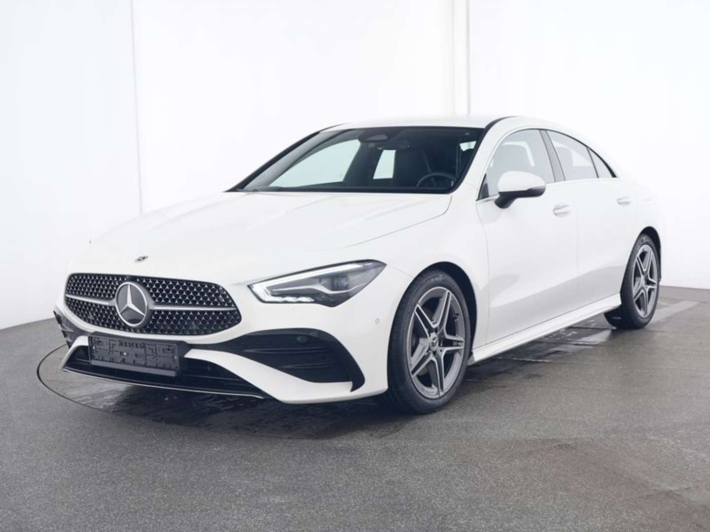 Mercedes CLA 180 AMG Line - 2024 - Joinsteer - #1