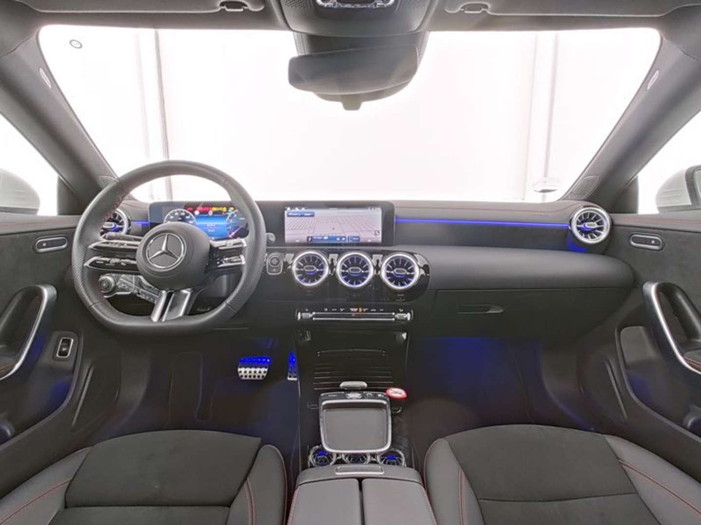 Mercedes CLA 180 AMG Line - 2024 - Joinsteer - #4