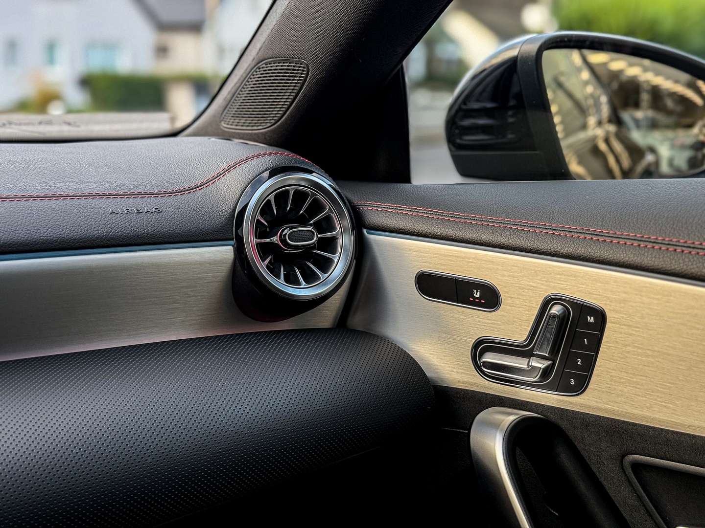 Mercedes CLA 180 AMG Line - 2024 - Joinsteer - #17