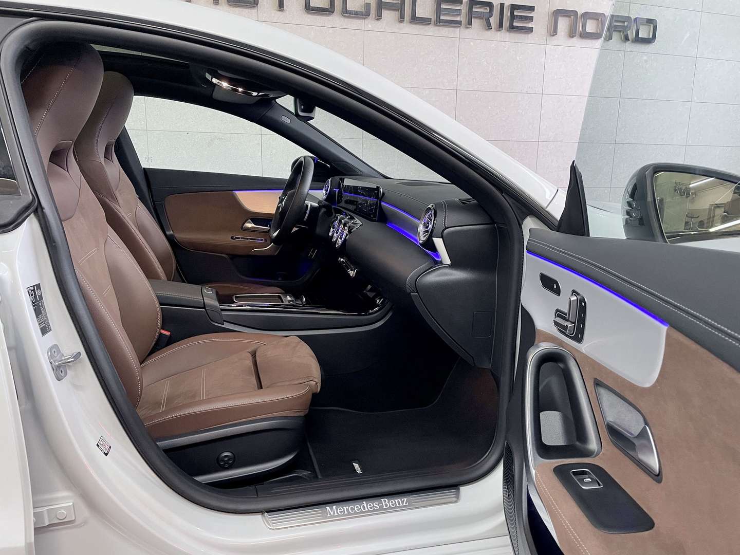 Mercedes CLA 180 AMG Line - 2024 - Joinsteer - #12