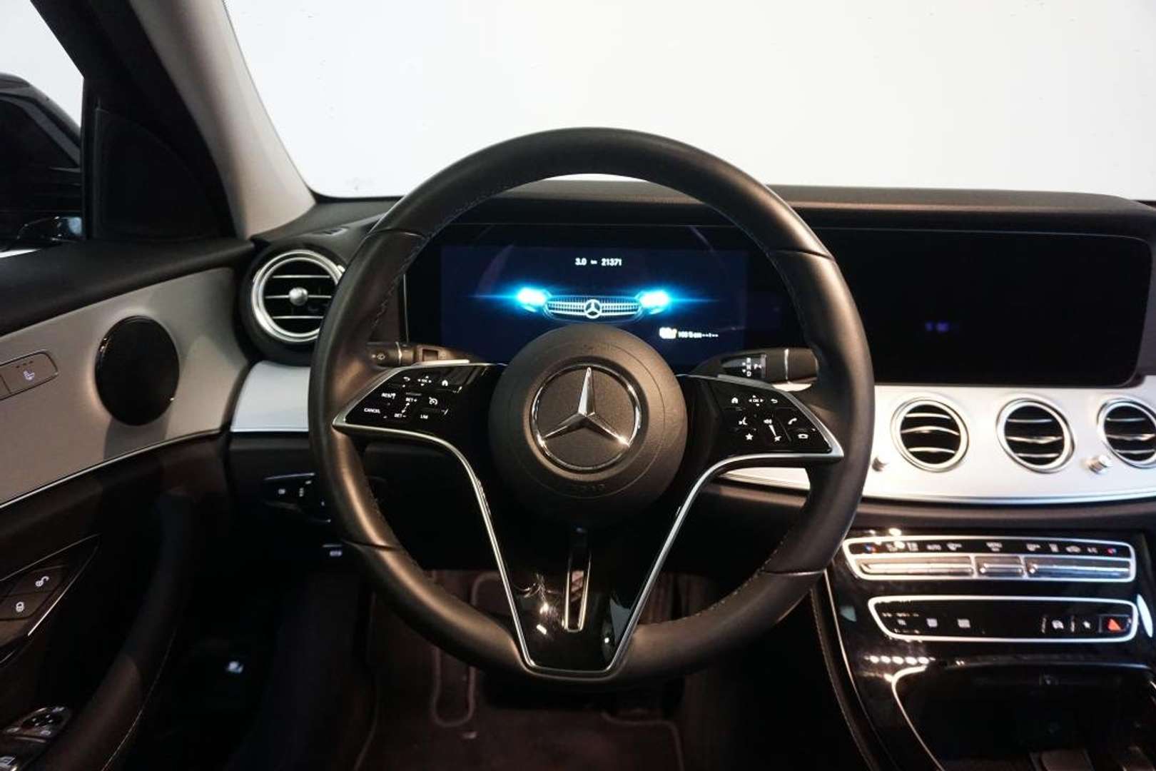 Mercedes Classe E 300 - 2023 - Joinsteer - #3