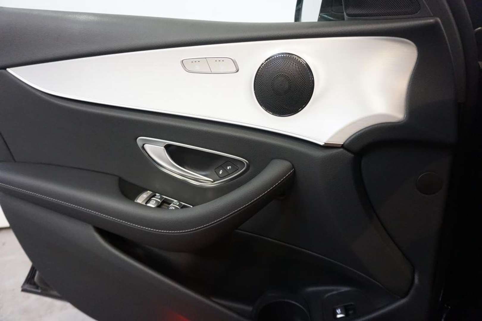 Mercedes Classe E 300 - 2023 - Joinsteer - #8