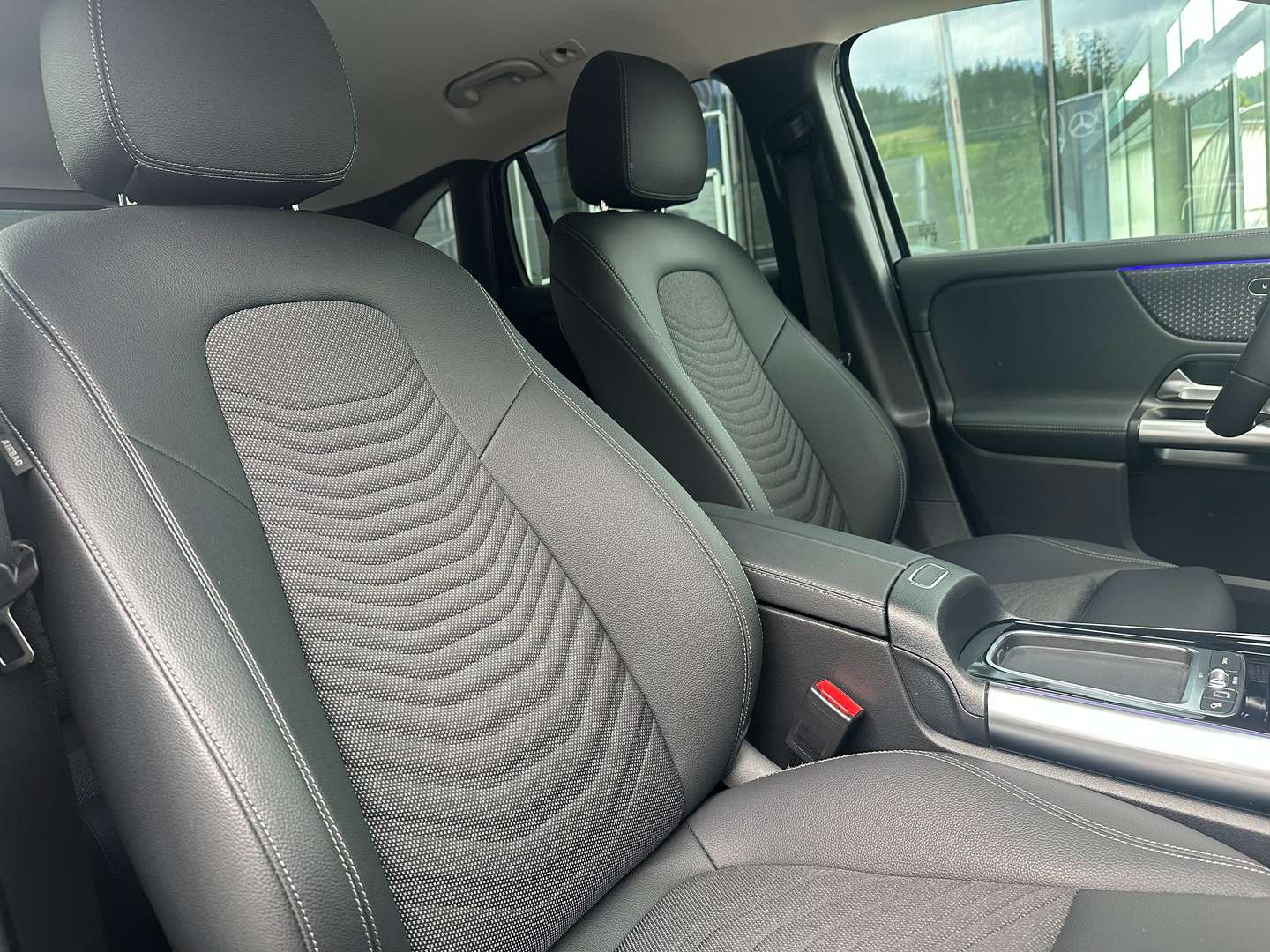 Mercedes GLA 200 Business - 2025 - Joinsteer - #8