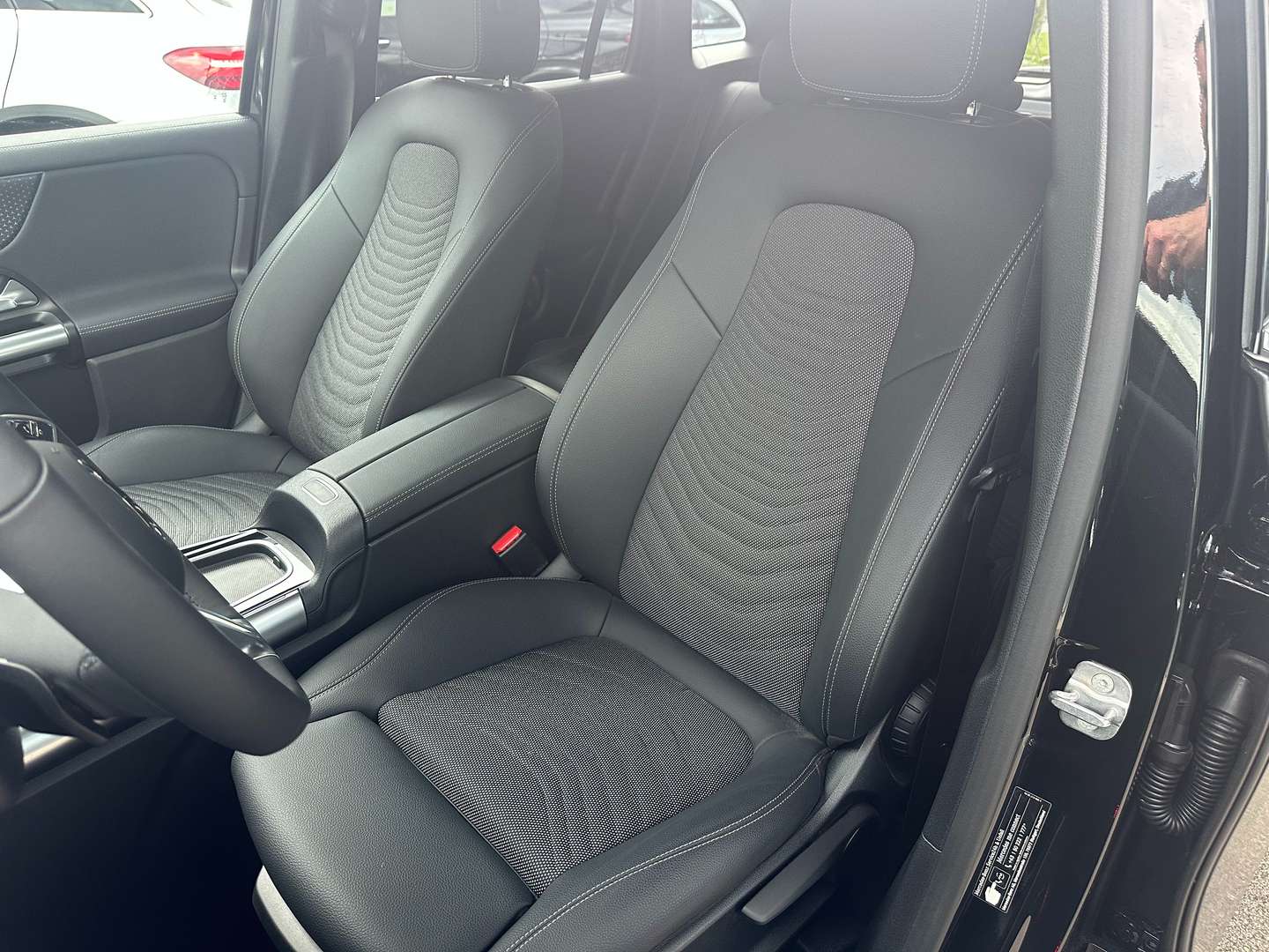 Mercedes GLA 200 Business - 2025 - Joinsteer - #15