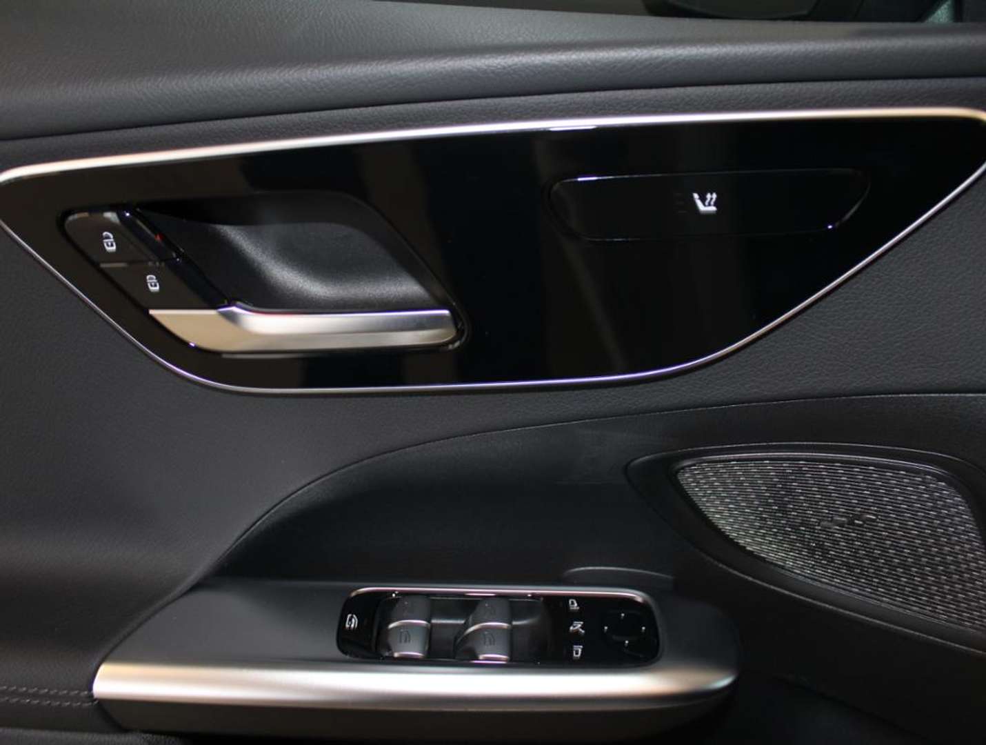 Mercedes Classe C 180 AVANTGARDE - 2024 - Joinsteer - #9