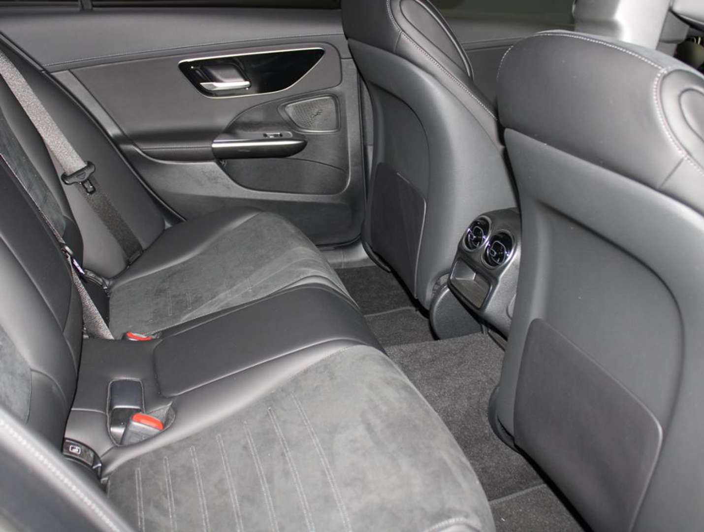 Mercedes Classe C 300 AMG-Line - 2023 - Joinsteer - #11