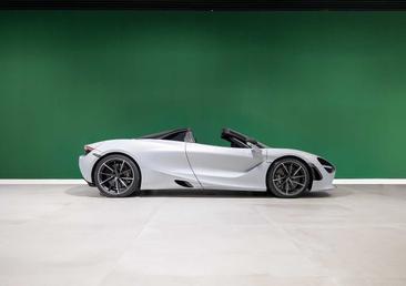 McLaren 720S Spider — photo 15