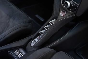 McLaren 720S Spider — photo 23
