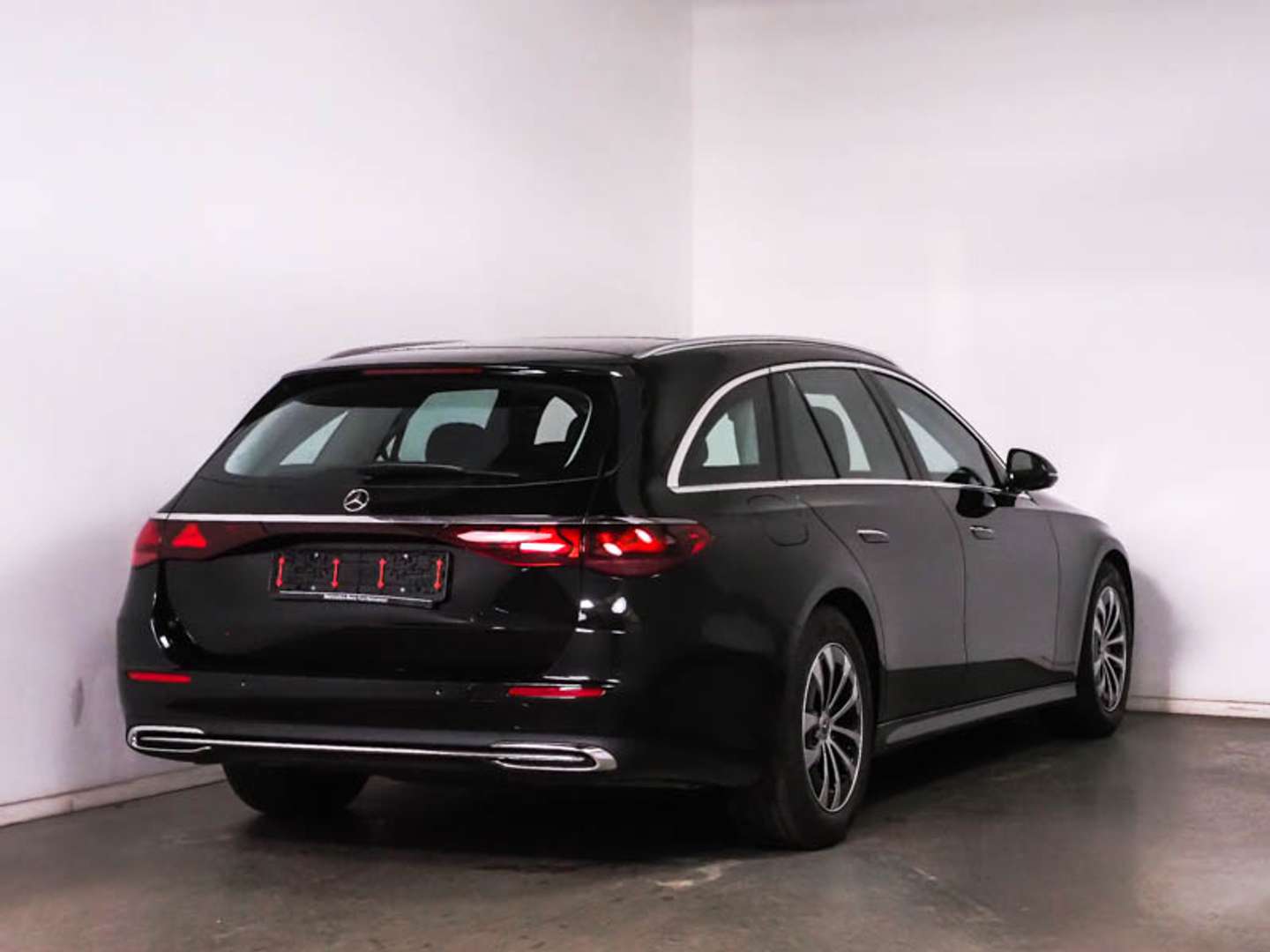 Mercedes Classe E 220 Avantgarde - 2024 - Joinsteer - #2