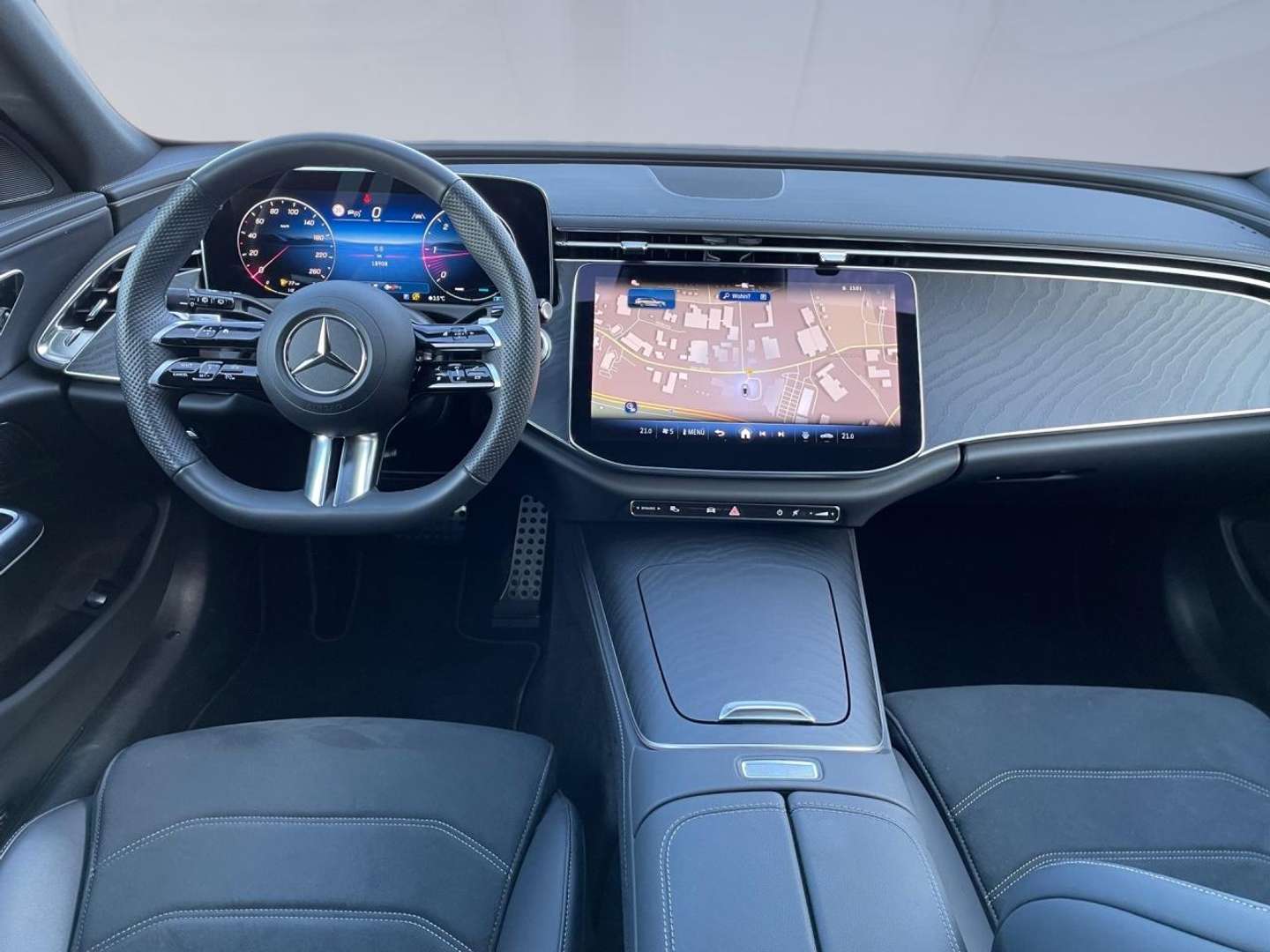 Mercedes Classe E 220 AMG-LINE - 2024 - Joinsteer - #9