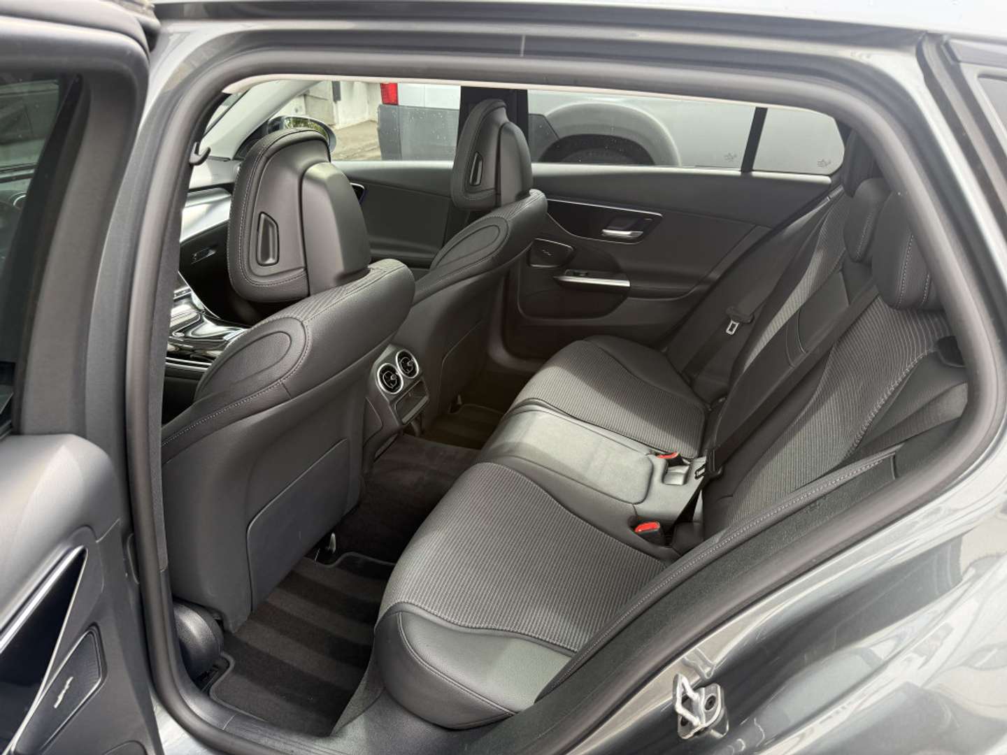 Mercedes Classe C 300 Avantgarde - 2023 - Joinsteer - #14