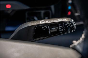 Porsche Taycan — photo 22