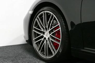 Porsche 991 Carrera S — photo 21