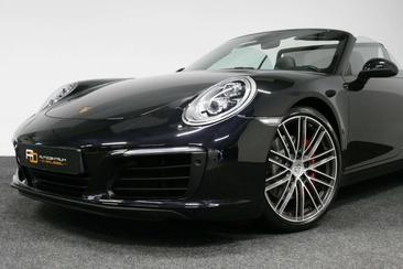 Porsche 991 Carrera S — photo 22