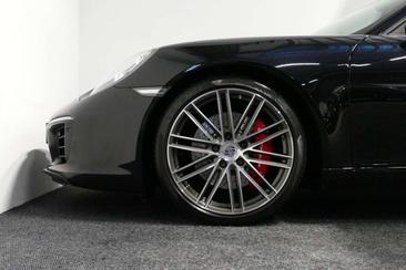 Porsche 991 Carrera S — photo 26