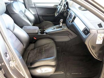 Porsche Macan Electrique GTS — photo 14