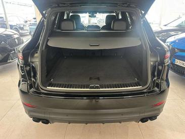 Porsche Cayenne III E-Hybrid — photo 5