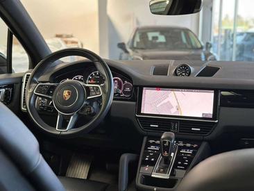 Porsche Cayenne III E-Hybrid — photo 11