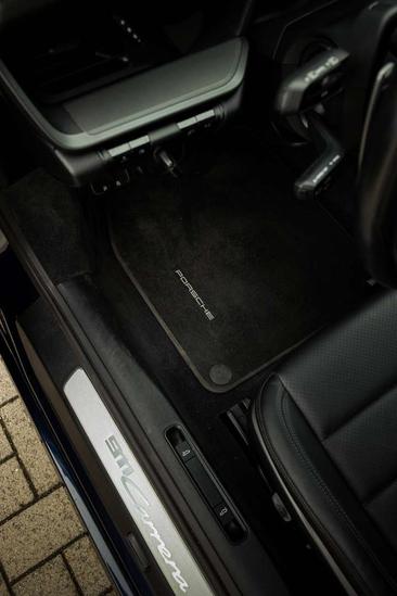 Porsche 992 I Carrera 2 — photo 23