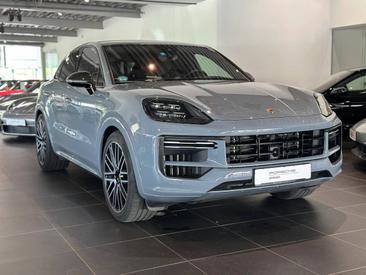 Porsche Cayenne III Turbo E-Hybrid Coupé — photo 12