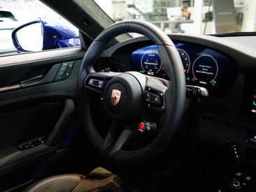 Porsche 992 II Carrera GTS — photo 25