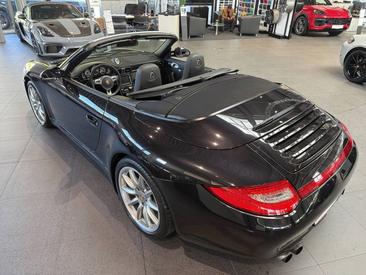 Porsche 997 II Carrera 4S Cabriolet — photo 21