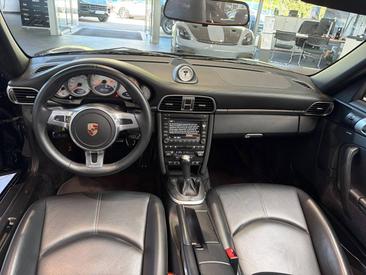 Porsche 997 II Carrera 4S Cabriolet — photo 23