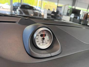 Porsche 997 II Carrera 4S Cabriolet — photo 29