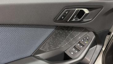 BMW 116 116i — photo 11