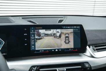 BMW IX1 M Sport EDrive20 — photo 22