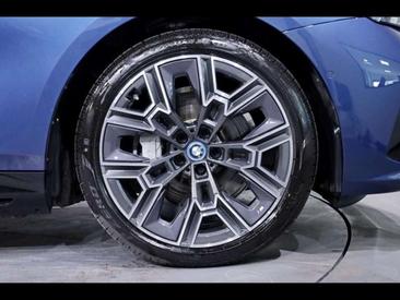BMW I5 Touring M Sport EDrive40 — photo 8