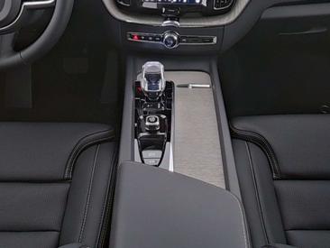 Volvo XC60 T6 Recharge Plus — photo 5