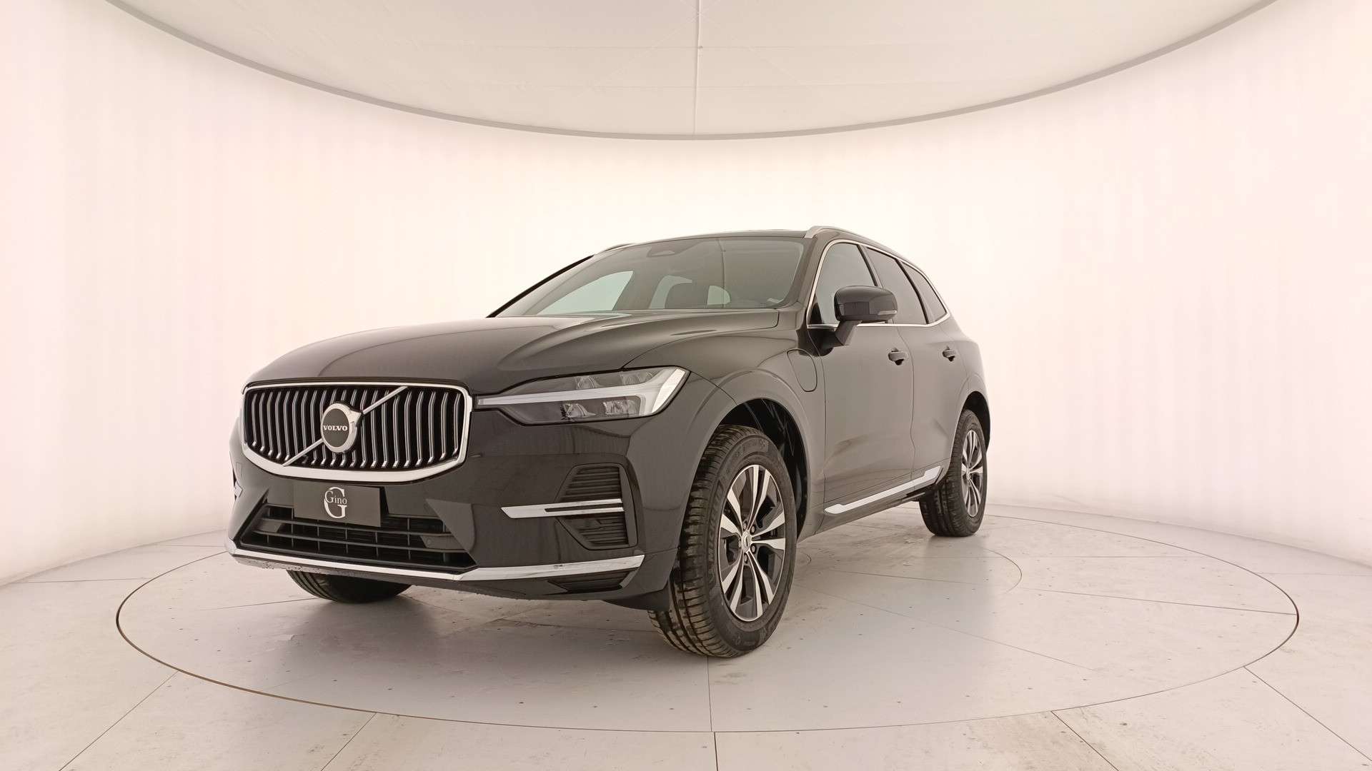 VOLVO XC60 T6 Recharge Core