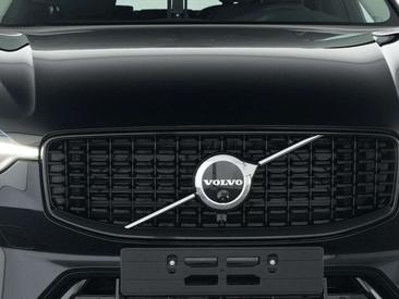 Volvo XC60 B5 Plus — photo 4