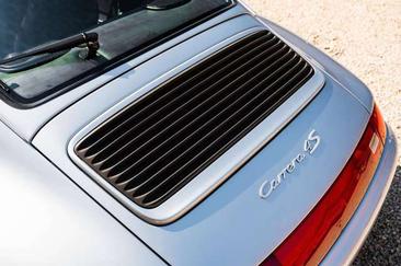 Porsche 993 Carrera 4S — photo 6