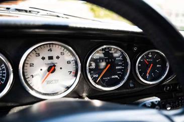 Porsche 993 Carrera 4S — photo 13