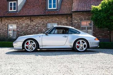 Porsche 993 Carrera 4S — photo 24