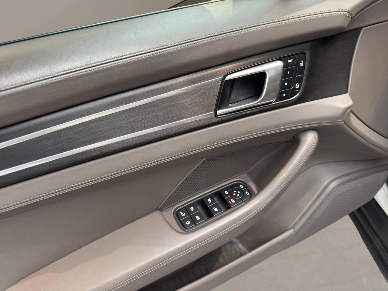 Porsche Panamera II ph2 4 E-Hybrid - 2022 - Joinsteer - #19